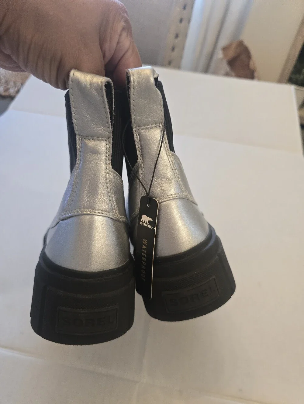 Sorel Caribou X Waterproof Boots Size 9.5 Silver Metallic